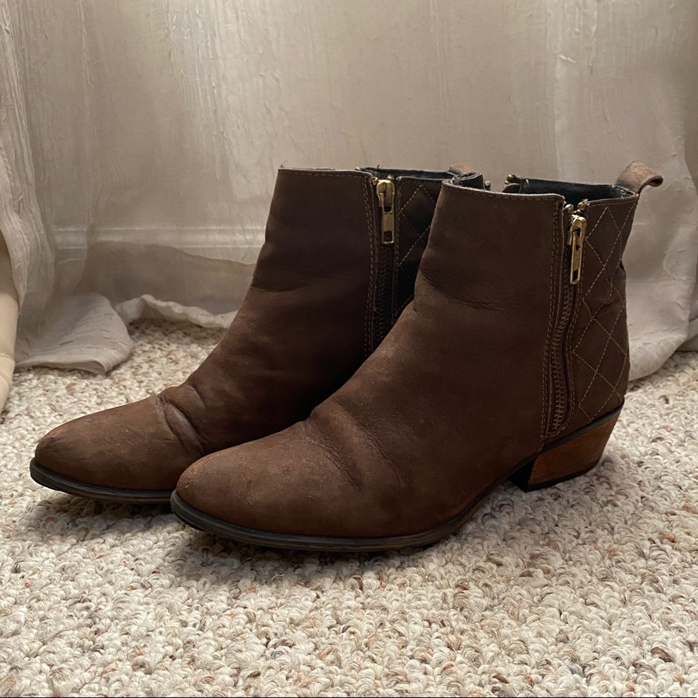 Steve Madden Chocolate Ankle Boots